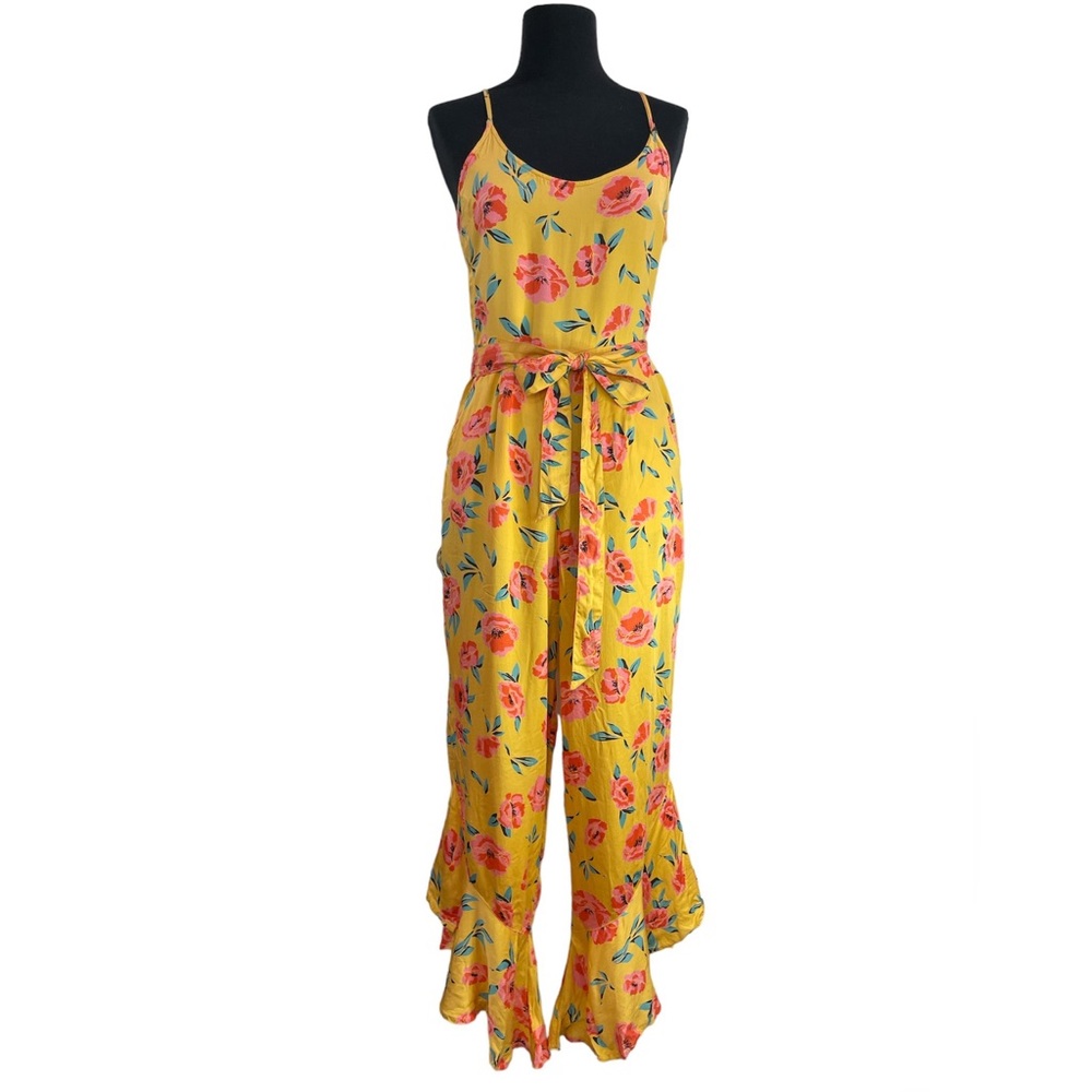 Billabong resort vacation floral ruffled flared hem tank top romper with pockets